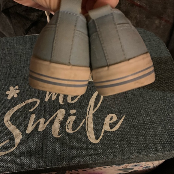 Boys Tie-up Tommy Hilfiger Sneakers - Picture 6 of 6